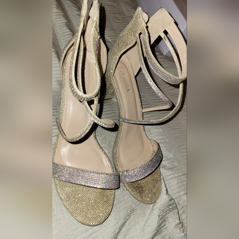 TOP Moda Glittering Gold Strappy Heels - Picture 8 of 9